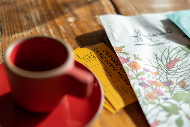 packaging flat label